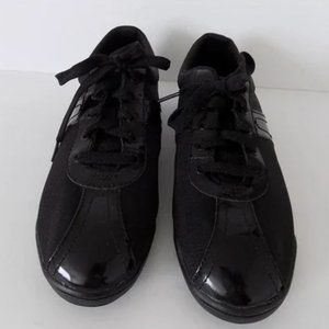 Easy Spirit Esoncue black sneaker walking shoe size 10.5 LIKE NEW
